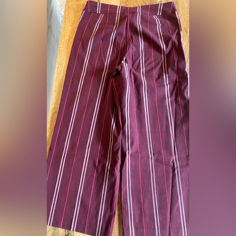 Chico's Brigitte Wide Leg Crop Pants - Picture 2 of 5